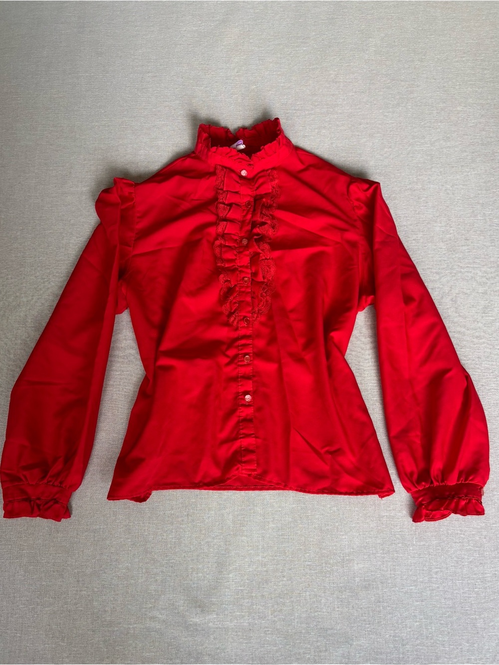 Rio vintage Union Made retro red whimsical ruffled Victorian regency shirt